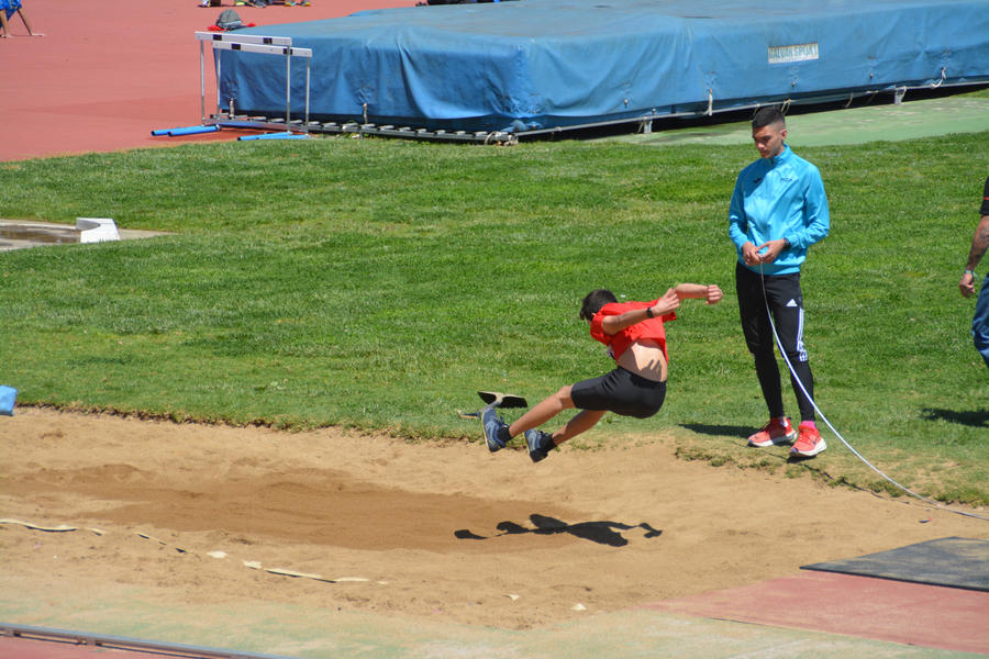 Club Atletisme Badalona - Escola